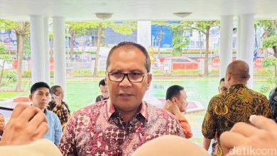 Wali Kota Makassar Danny Pomanto 169