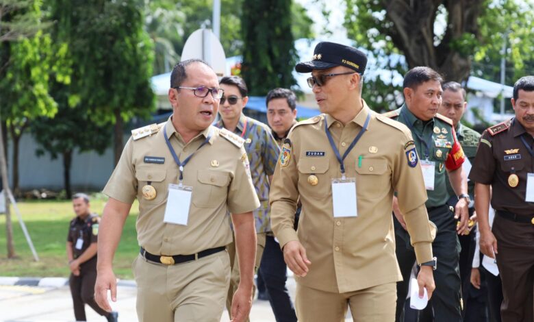 Danny Pomanto Ikut Jemput Presiden Jokowi Di Pangkalan Tni Au