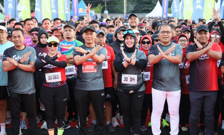 Danny Pomanto Lepas Peserta Sulsel Smansa 10k