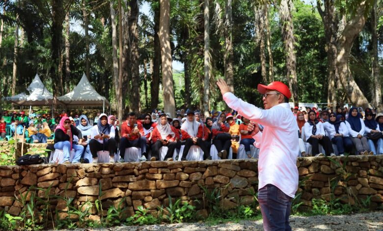 Danny Pomanto Tingkatkan Kualitas Guru