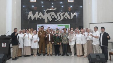 Indira Hadiri Pelantikan Dan Raker Kki Makassar