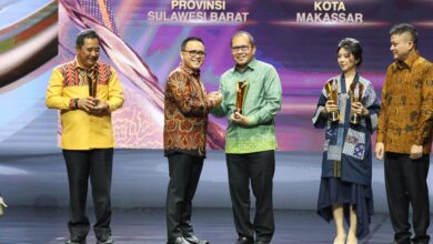 Wujudkan Makassar Low Carbon City, Danny Pomanto Terima Penghargaan Pemimpin Daerah Award 2024