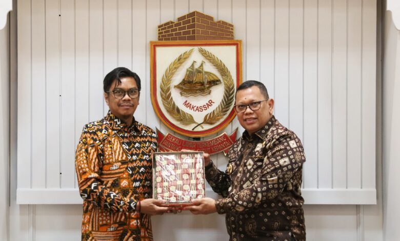 PJ Sekda Makassar Terima Rombongan Studi Tiru PJ Wali Kota Palembang Terkait Tata Kelola Kelembagaan RT/RW