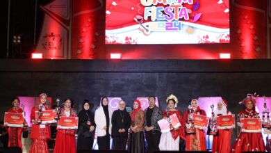 Panggung Fashion Show Tampilkan Beragam Produk UMKM Khas Masing-Masing Kecamatan