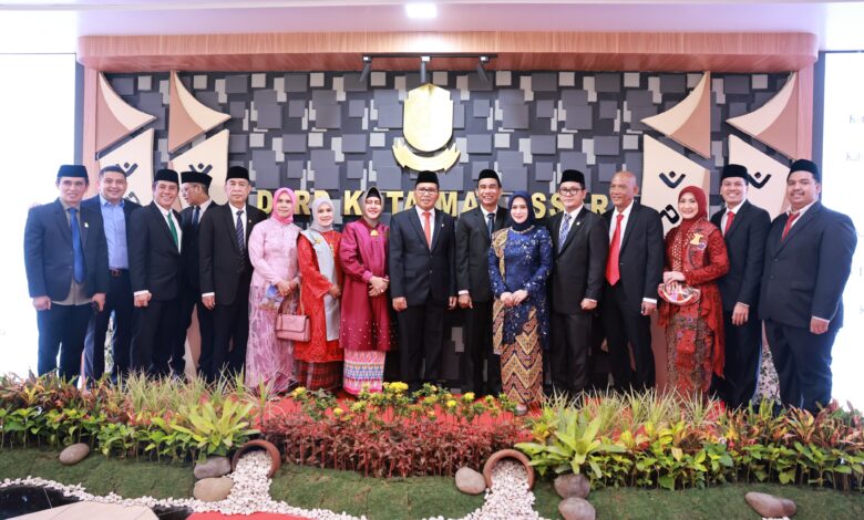 Sumpah Jabatan Anggota DPRD, Danny Pomanto Tekankan Kepentingan Publik dan Sukseskan Pilkada Serentak