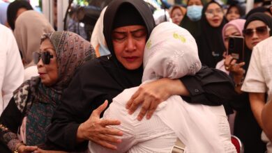 Ketua TP PKK Kota Makassar Beri Dukungan Moril kepada Istri Almarhum Camat Ujung Pandang