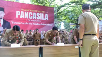 Pjs Wali Kota Makassar Arwin Saksikan Penandatanganan Pakta Integritas Netralitas ASN