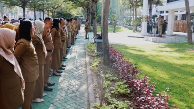 Pjs Wali Kota Makassar Arwin Azis Mengapresiasi OPD Pemkot-Masyarakat Kompak Bersih Lingkungan dan Berolahraga