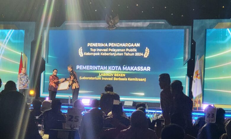Gebyar Pelayanan Prima 2024, Pemkot Makassar Raih Penghargaan 5 Terbaik Inovasi Kelompok Berkelanjutan