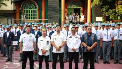 Pjs Wali Kota Arwin Azis Buka Lomba Tata Upacara dan Baris-berbaris Antar Siswa-siswi SMA se-Makassar