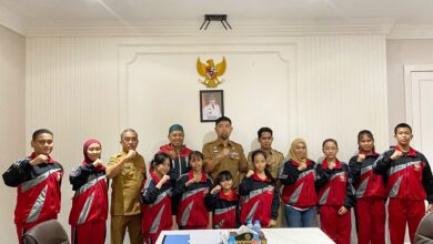 Pjs Wali Kota Makassar Lepas Tim Taekwondo Balaikota ke Kejuaraan Nasional KBPP Polri Jatim Cup