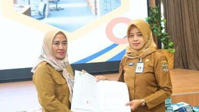 Dispora bersama DPK kaltim lakukan pemusnahan arsip berusia enam tahun