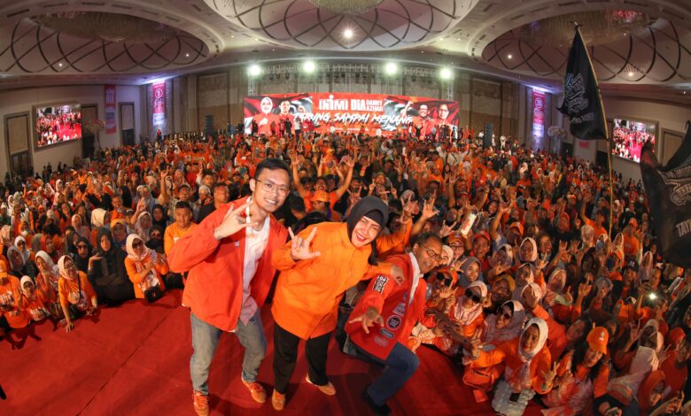 Ilham Fauzi Serukan “Tarung Sampai Menang” di Hadapan Belasan Ribu Pendukungnya