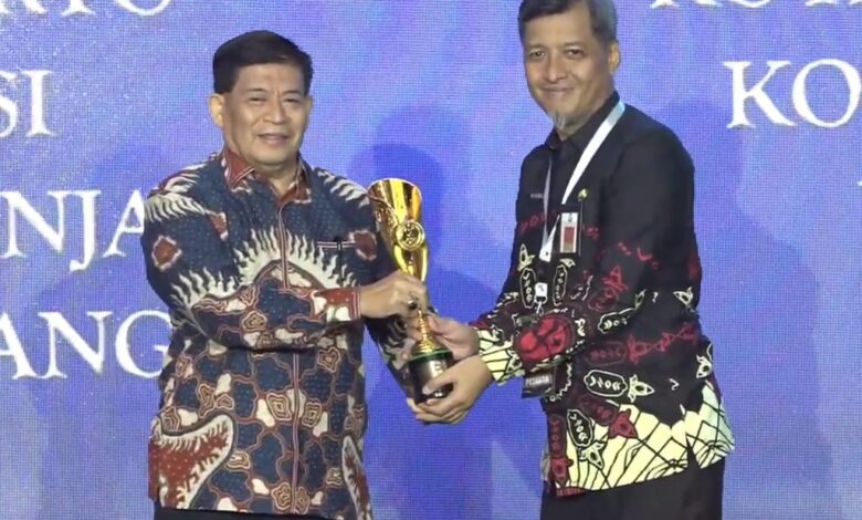 Pemkot Makassar Raih Predikat Kota Terinovatif di Ajang IGA 2024