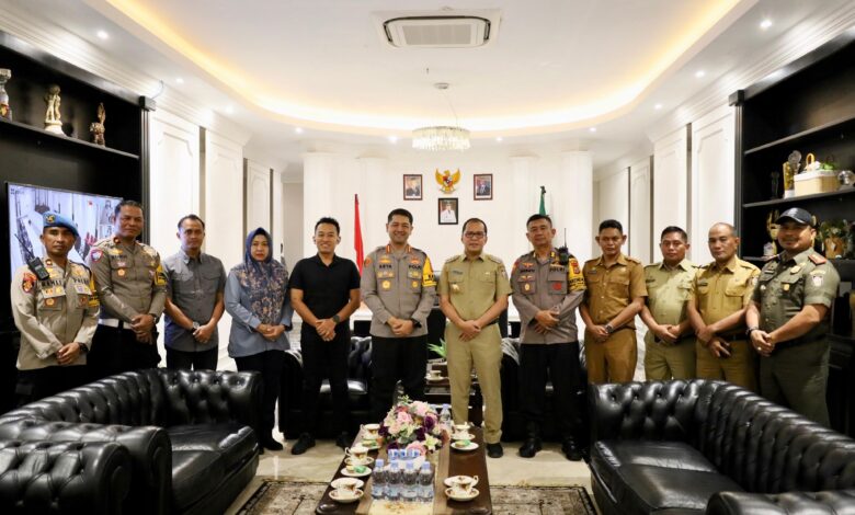 Terima Kunjungan Kapolrestabes Makassar yang Baru, Danny : Siap Kolaborasi 24 Jam