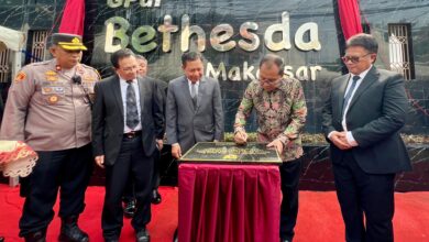Resmikan Gereja Pantekosta Bathesda Makassar, Danny : Jadikan Rumah Ibadah Sebagai Tempat Bermanfaat Bagi Umat