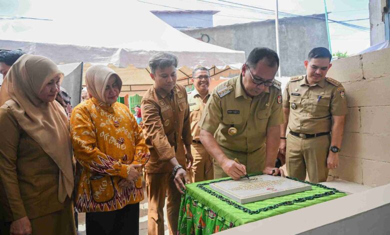 Danny Pomanto Resmikan Posyandu Era Baru di Paropo