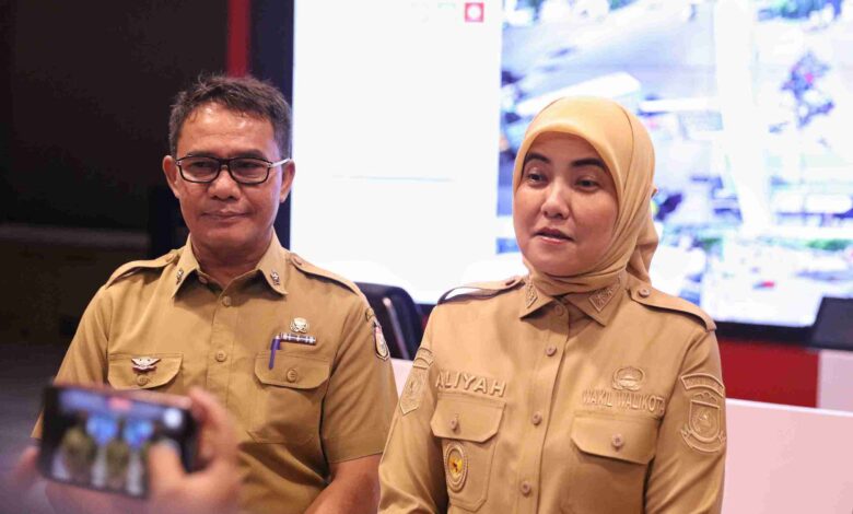 Irwan Adnan Sambut Wawali Aliyah Mustika Ilham Tugas Perdana di Balaikota Makassar