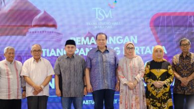 Munafri Arifuddin Dampingi Chairul Tanjung Resmikan Pembangunan Masjid Agung TSM