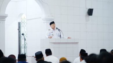Wali Kota Makassar Munafri Arifuddin Buka Puasa Bersama Ratusan Jamaah Masjid Agung 45