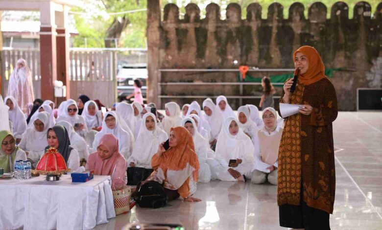 Buka Puasa Bersama di Masjid Jami Kerung-Kerung, Aliyah Mustika Ilham Teguhkan Nilai Kebersamaan