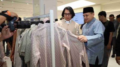 Wali Kota Makassar Resmikan Gerai Geulis Kasep, Dorong Investasi dan Pengembangan Merek Lokal