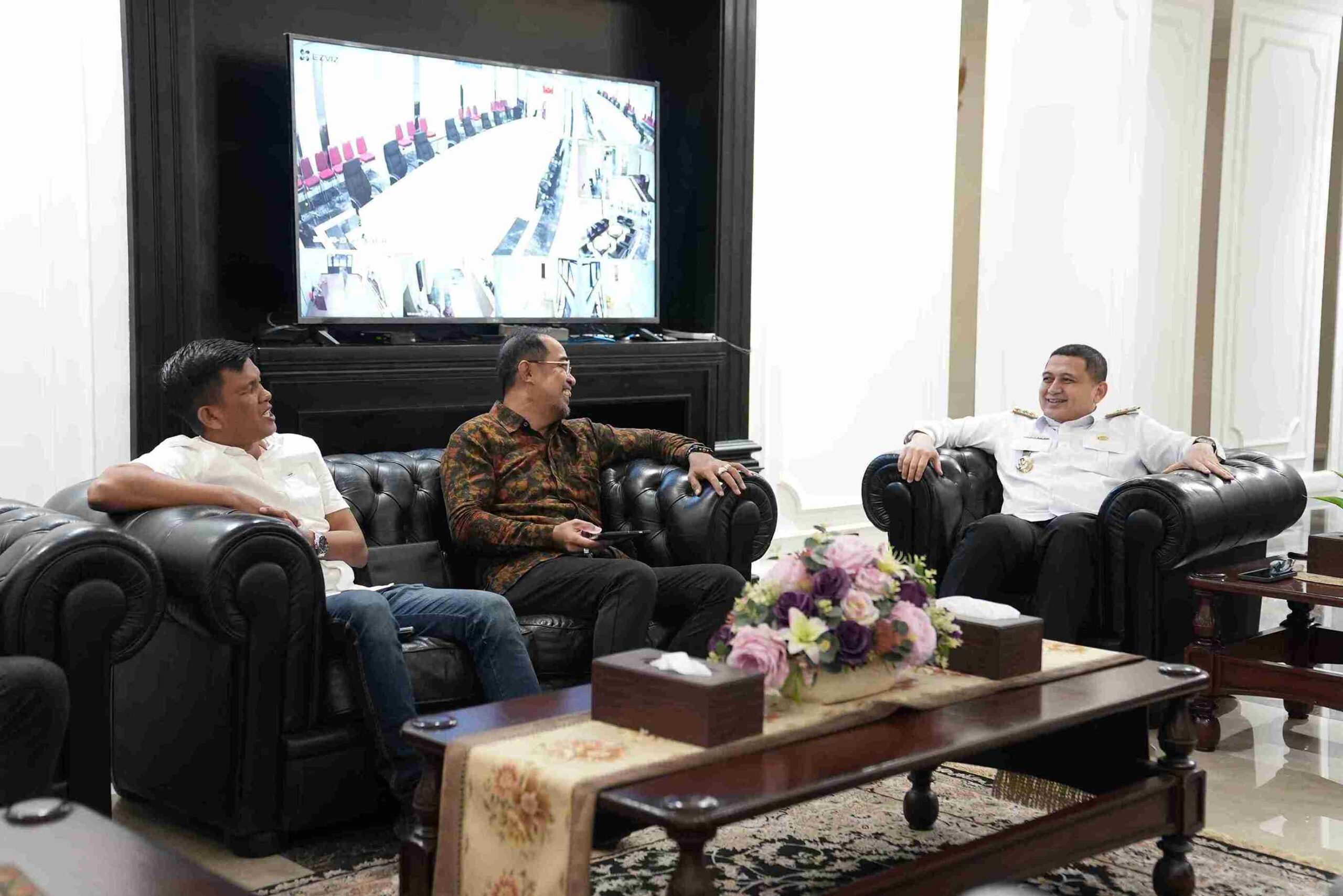 Wali Kota Makassar dan PERADI Sinergi Perkuat Bantuan Hukum bagi Masyarakat Kecil