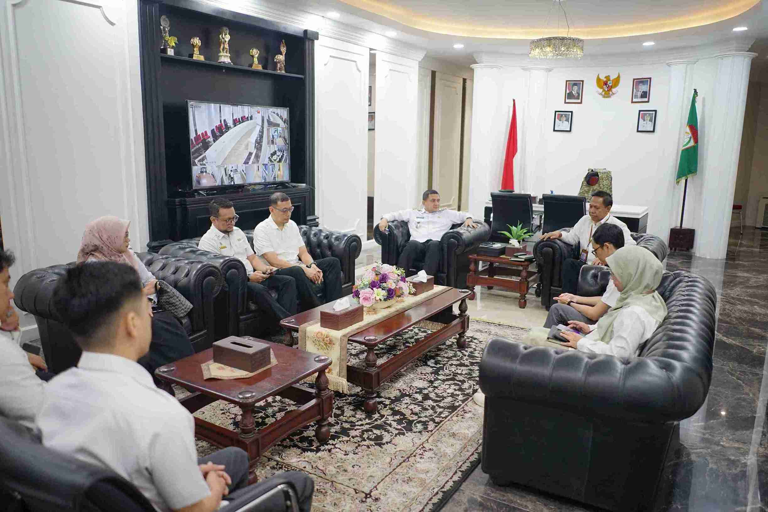 Wali Kota Munafri Bersama Kepala BPS Makassar Bahas Pembangunan Berbasis Data