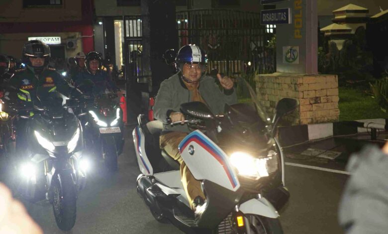 Gunakan Sepeda Motor, Munafri Bersama Forkopimda Kota Makassar Pantau 4 Posko Terpadu Mudik Lebaran 2025