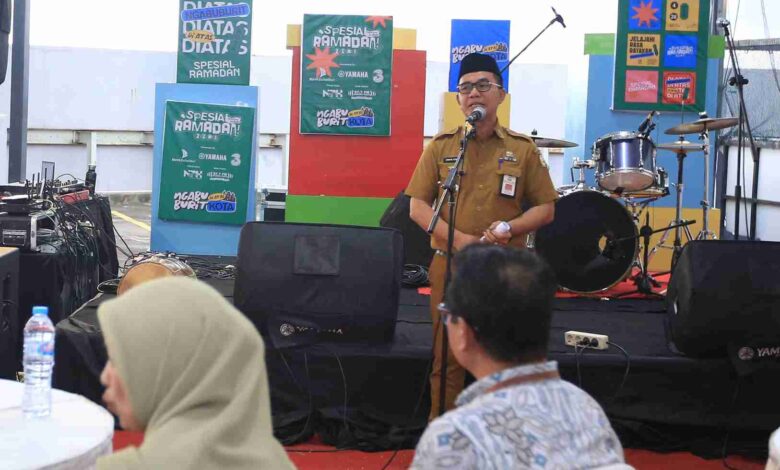 Pj Sekda Makassar Irwan Adnan Buka Event Ngabuburit di Atas Kota