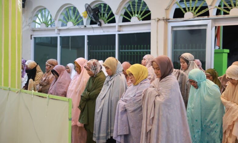 Safari Ramadan di Makassar: Aliyah Mustika Ilham Ajak Masyarakat Tingkatkan Kepedulian Sosial