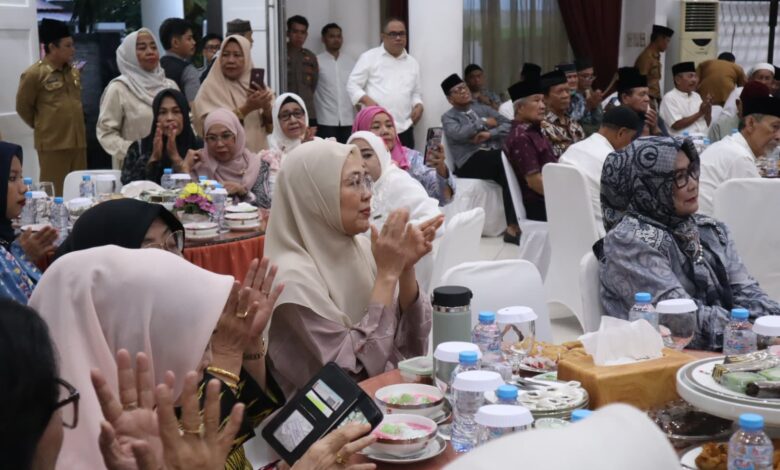 Melinda Aksa Hadiri Buka Puasa Bersama Wali Kota, Forkopimda dan Purna Bakti ASN Makassar