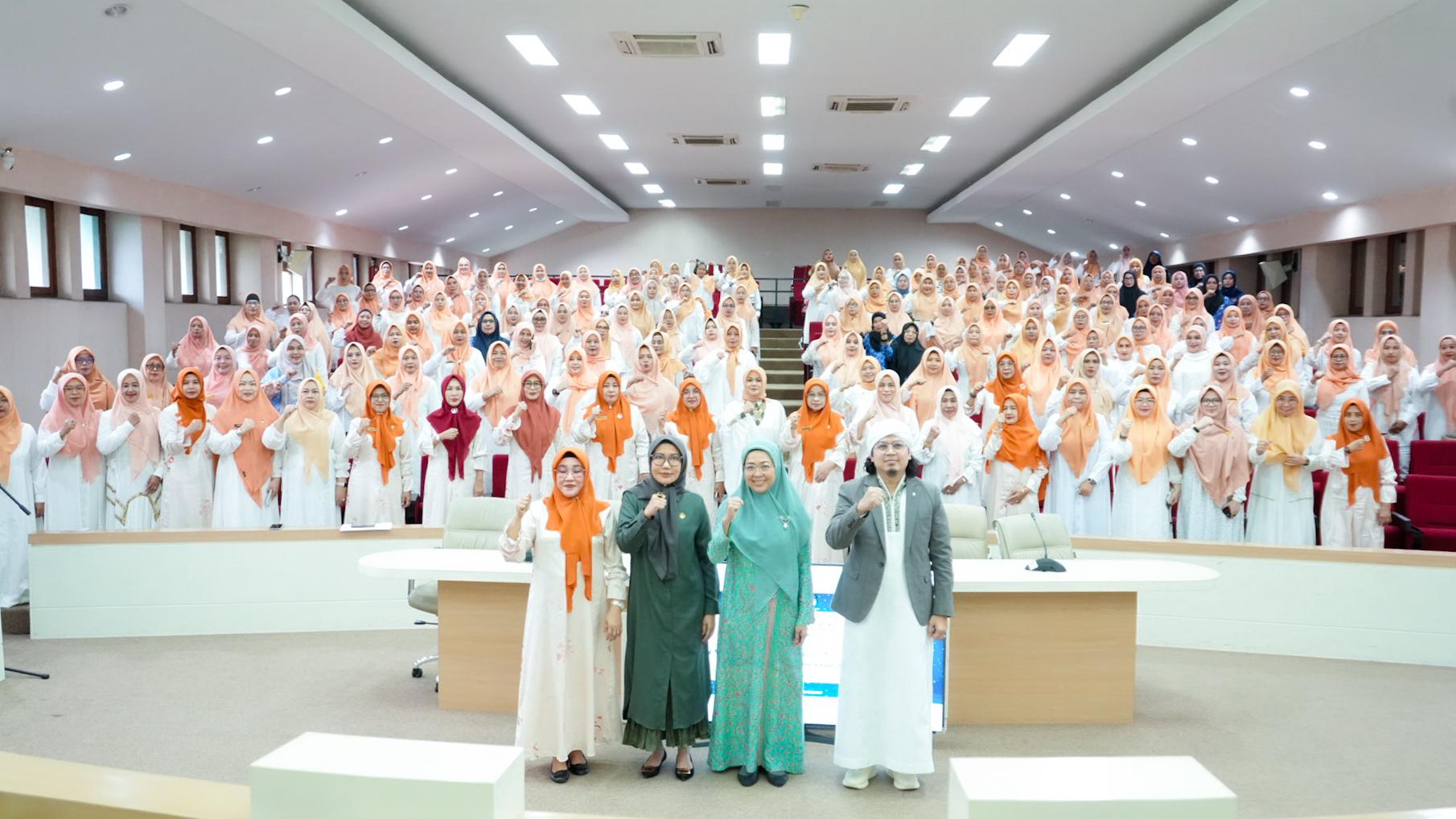 Semangat Silaturahmi, Melinda Aksa Dorong Kekompakan DWP Makassar