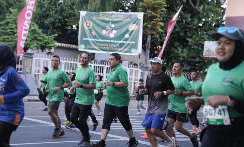 Wali Kota Munafri Lari Bareng Ribuan Runners, Semarakkan MAIR 2025