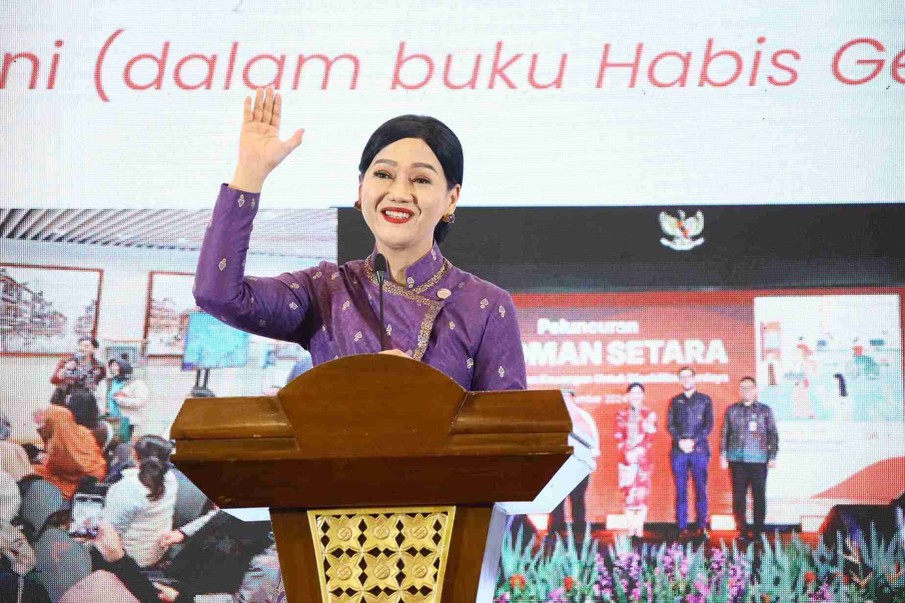 Pentingnya Liteasi Keuangan Bagi Peempuan Hebat Pekerja Migran Indonesia