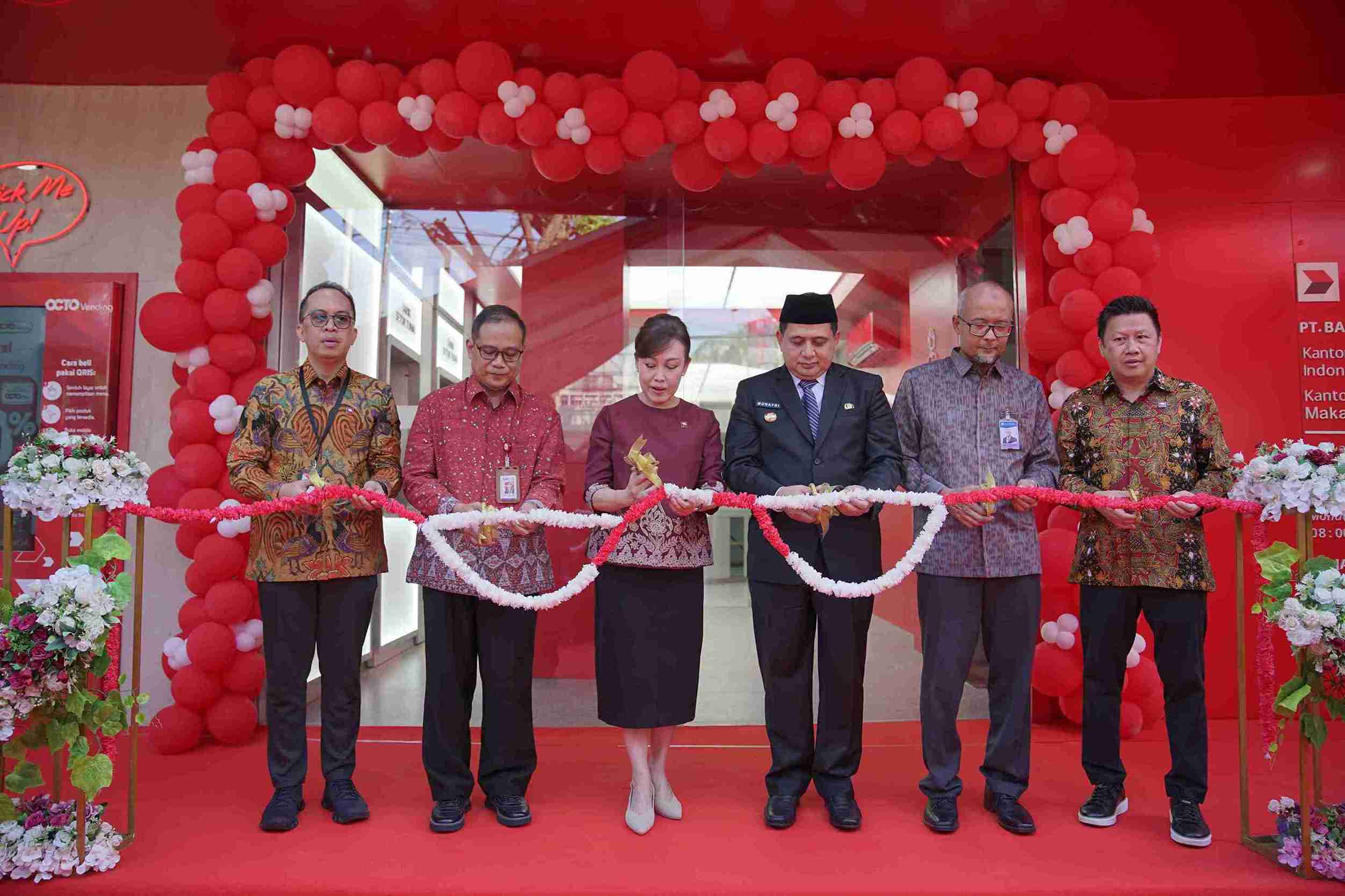 Wali Kota Munafri Minta CIMB Niaga Prioritaskan Layanan Perbankan dan Dukung Ekonomi Kreatif