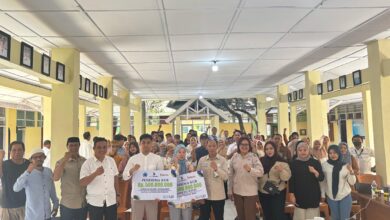 SOLUSIMEDIA.ID, MAKASSAR - Perusahaan pengelola haji khusus dan umroh, Tazkiyah Group melebur bersama dalam ajang silaturahmi yang di kemas dalam Halal Bihalal