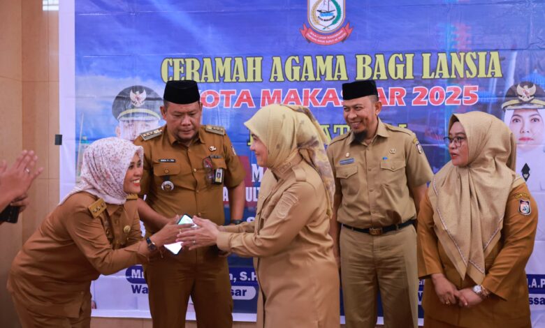 Aliyah Mustika Ilham Sebut Asupan Spiritual Penting Untuk Lansia Kota Makassar