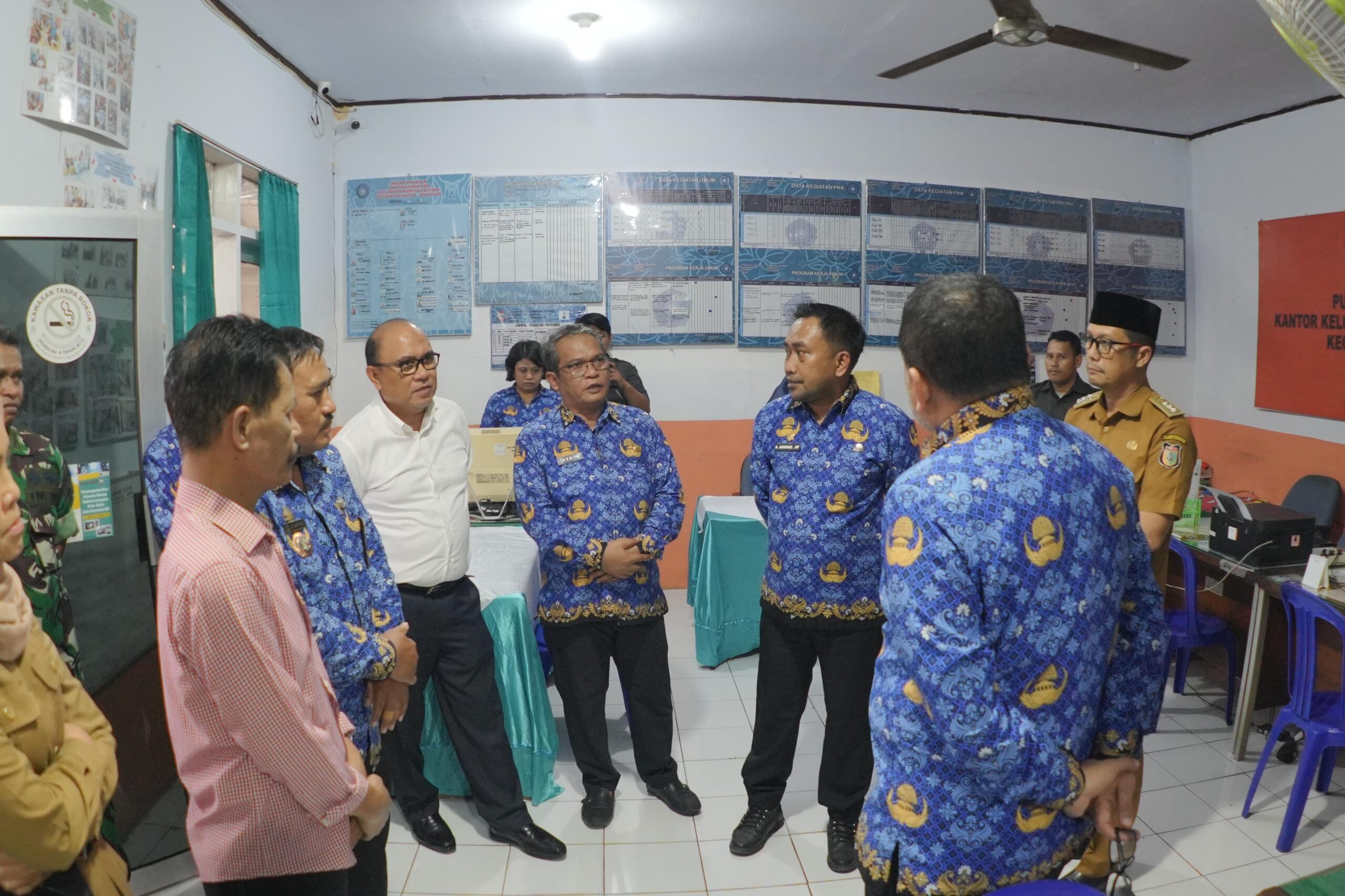 Wali Kota Munafri Tinjau Kesiapan Kelurahan di Mariso Jelang Lomba Terpadu 2025