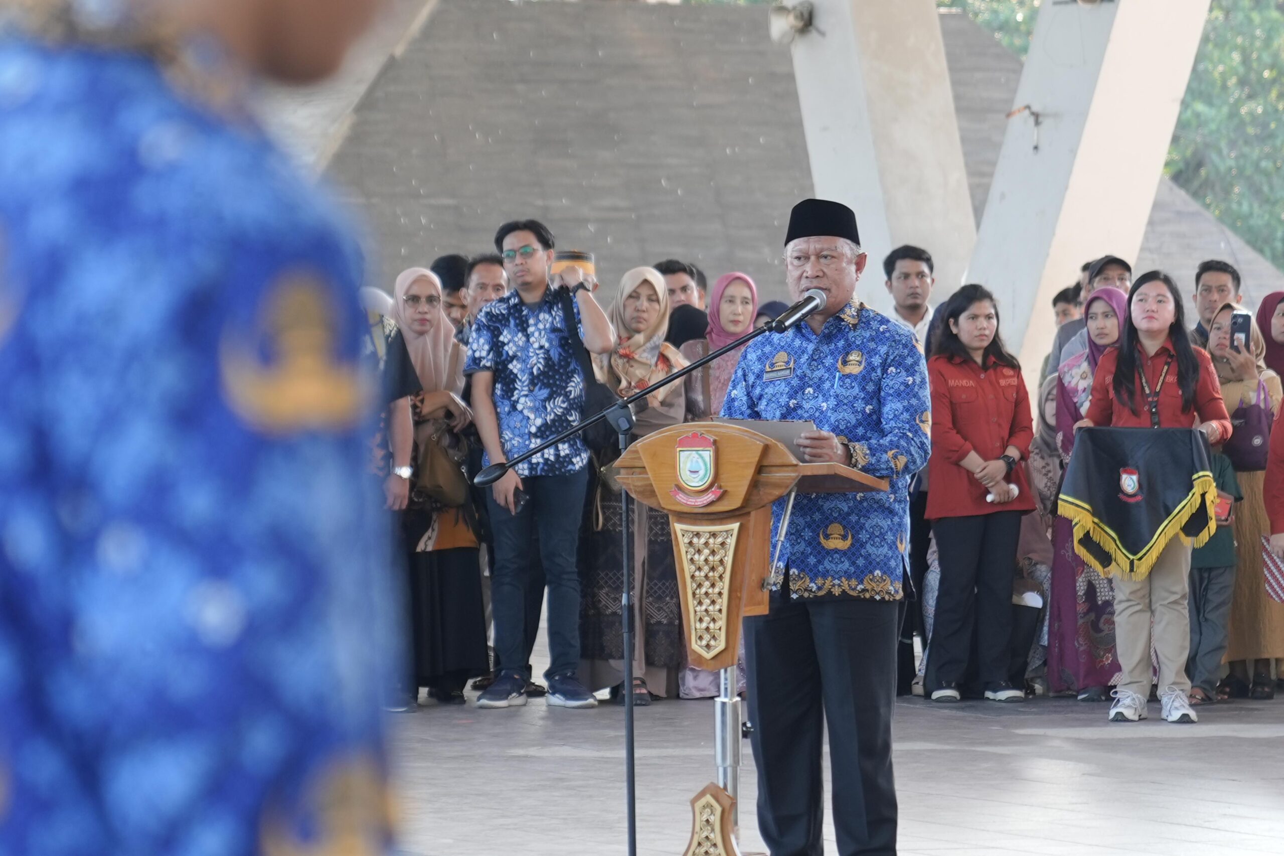 Serahkan SK CPNS 2024, Munafri Tekankan Pengabdian Pelayanan Kepada Masyarakat