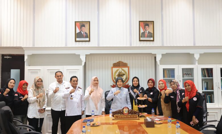 Aliyah Mustika Ilham Tanggapi Langsung Keluhan PPDB Warga Prasejahtera