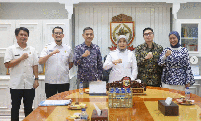 Kabid PSDK Dinkes Makassar Dampingi Wakil Walikota Terima kunjungan Malaysia Healthcare Travel Council