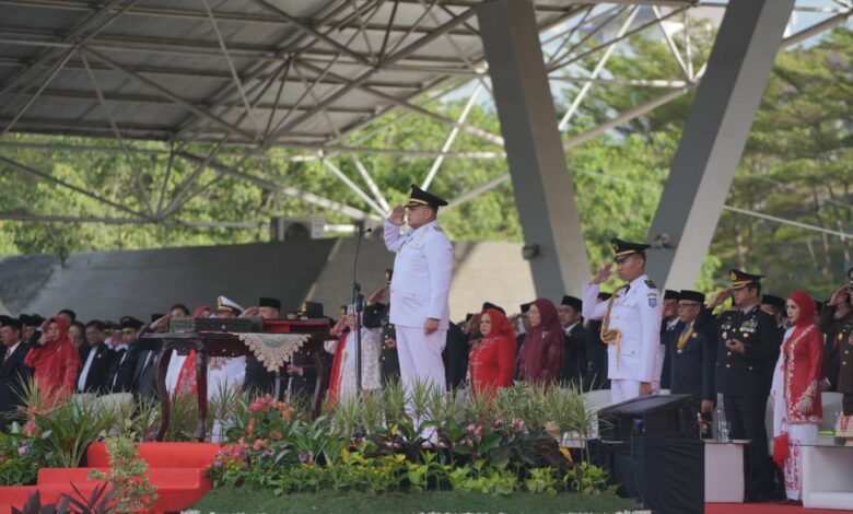 Dipimpin Wali Kota Munafri, Upacara HUT ke-80 RI Makassar Berlangsung Khidmat di Lapangan Karebosi