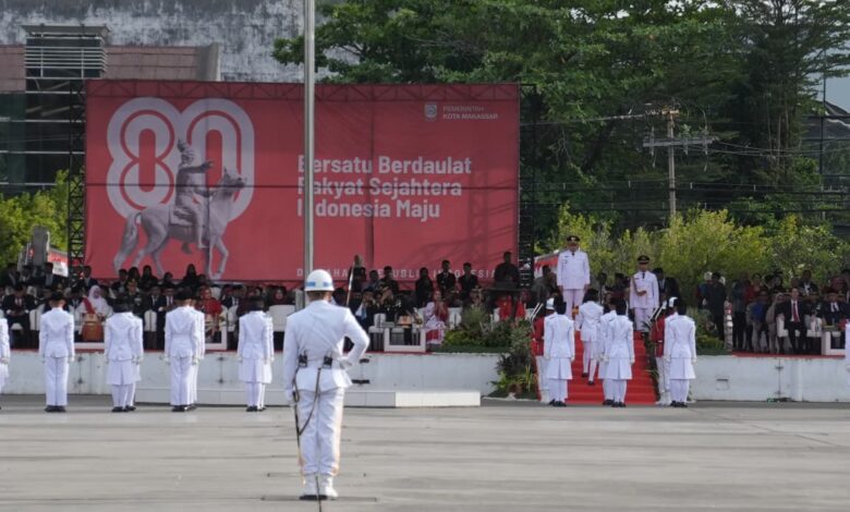 Paskibraka Makassar Sukses Kibarkan Berdera Simbol Semangat Kemerdekaan