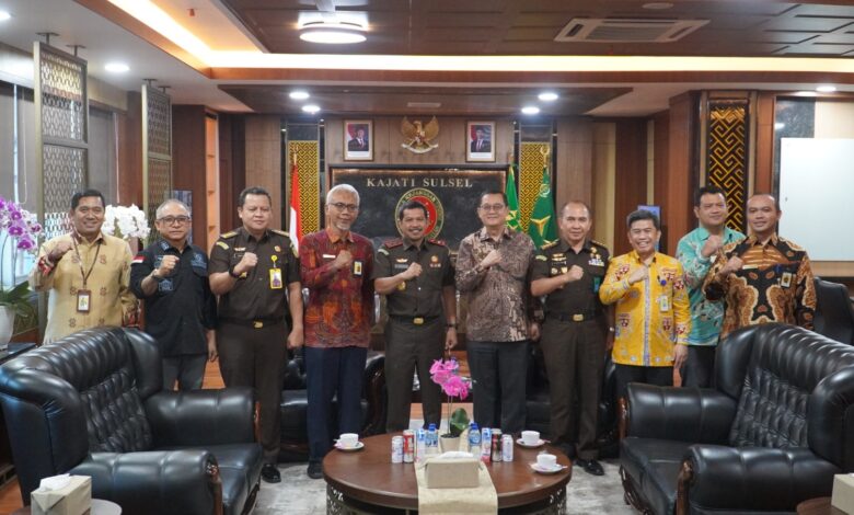 Kanwil DJP Sulselbartra dan Kejati Sulsel Perkuat Sinergi untuk Pertumbuhan Ekonomi Daerah
