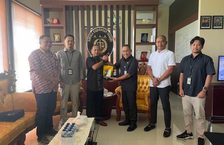 Perkuat Sinergi, KPP Mamuju Kunjungi Kejari Pasangkayu