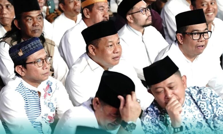 Bappeda Kota Makassar Hadiri Peringatan Maulid Akbar Pesisir 1447 H/2025 di Pelabuhan Paotere