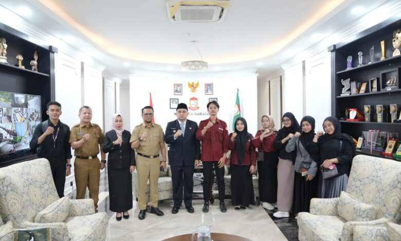 Mahasiswa UMK-K MI Didorong Munafri Pasarkan Produk UMKM Lebih Luas