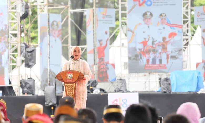 HUT Kota Makassar, Pemprov Sulsel Serahkan Bantuan dan Dorong Sinergi Pembangunan