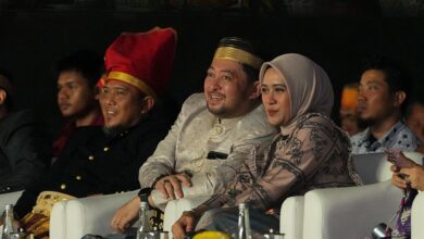 Kepala Bapenda Kota Makassar Ikut Meriahkan Kirab Budaya “Harmoni Budaya Makassar”